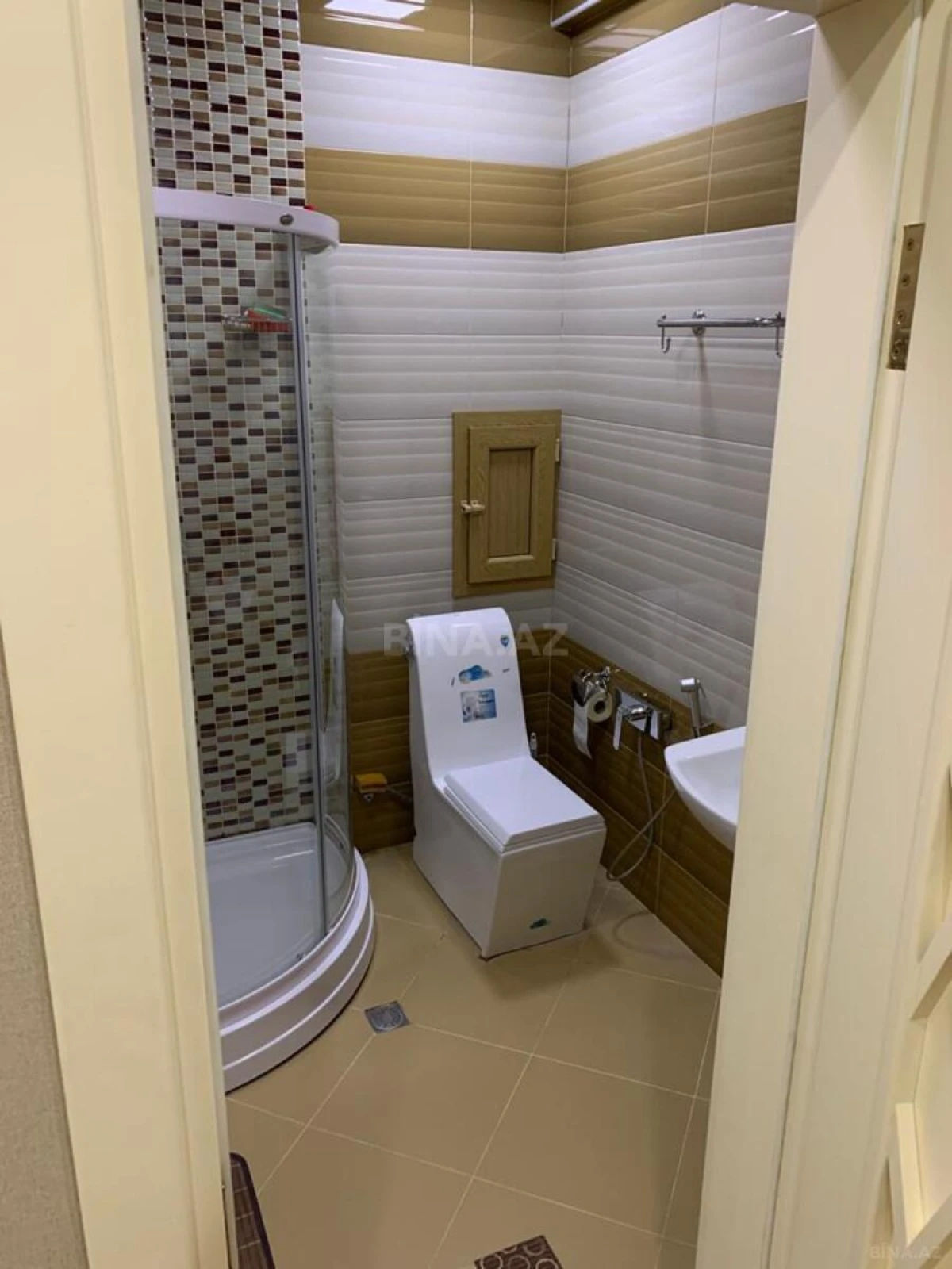 Kirayə verilir 3 otaqlı mənzil 100 m²