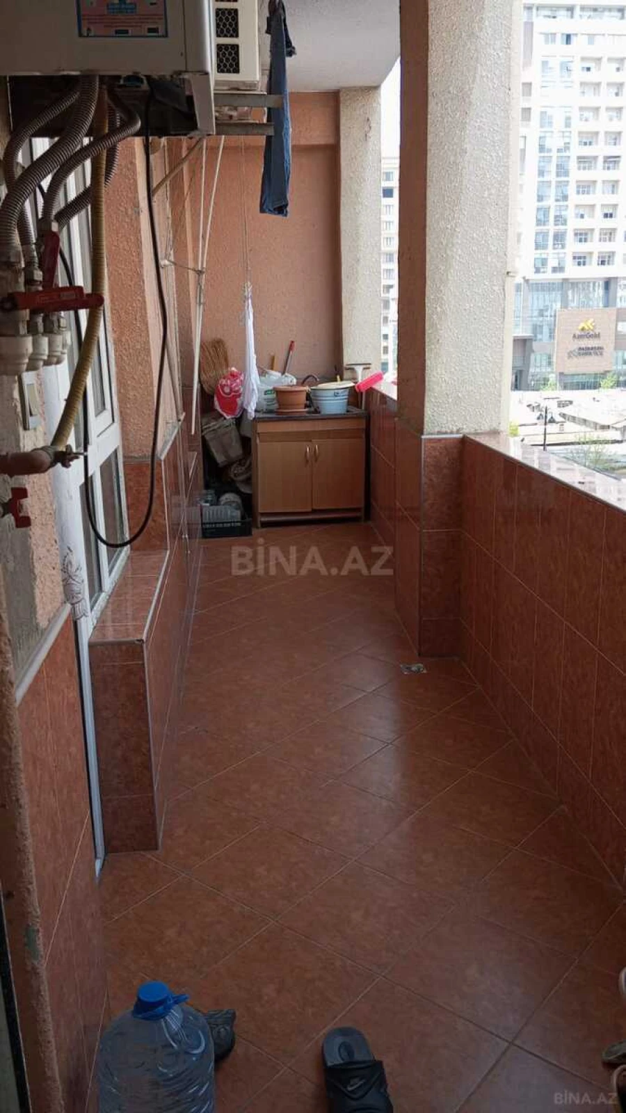 Satılır 3 otaqlı mənzil 95 m²