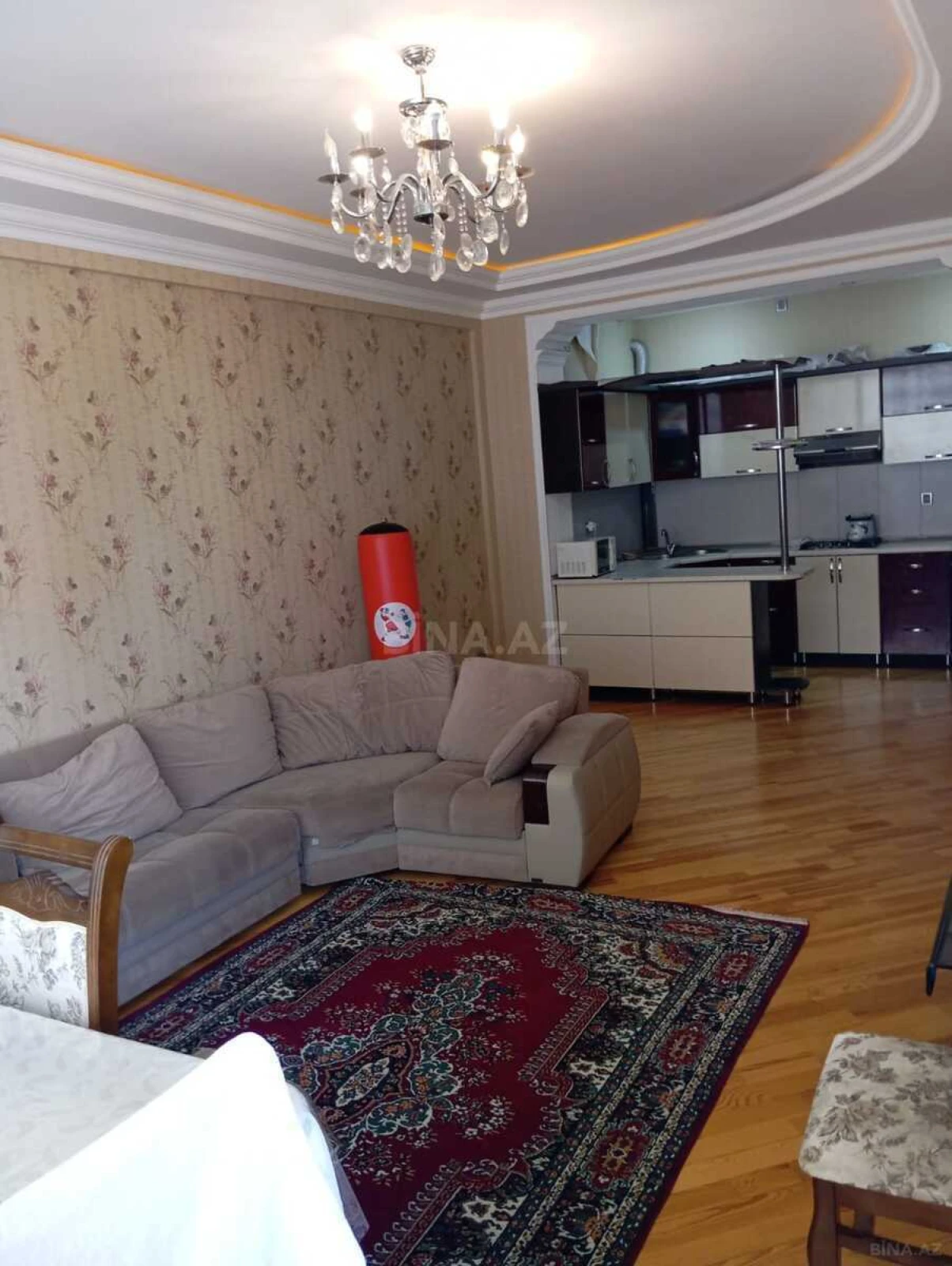 Satılır 3 otaqlı mənzil 95 m²