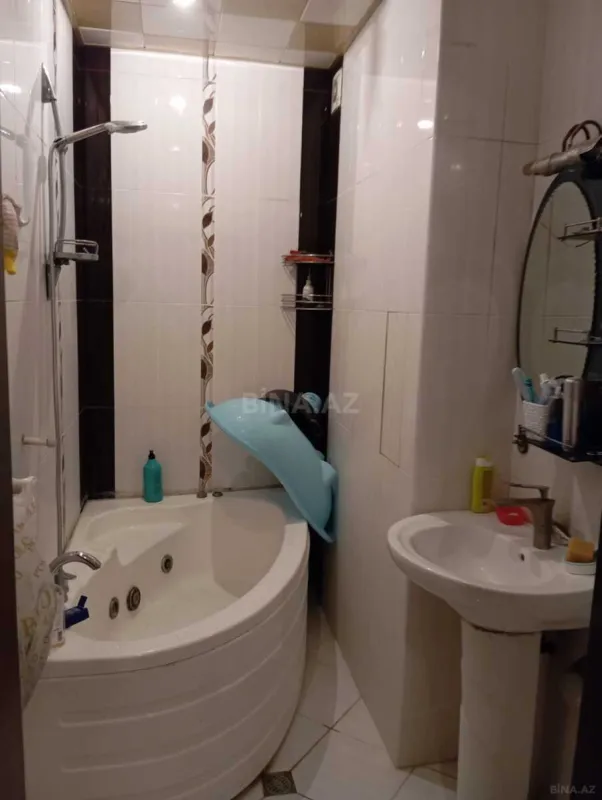 Satılır 3 otaqlı mənzil 95 m²