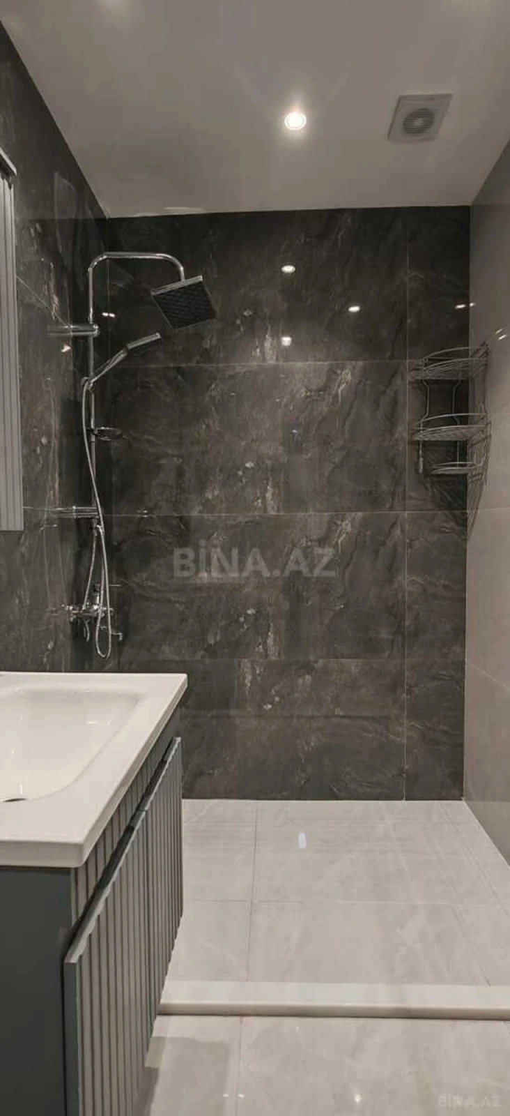 Satılır 2 otaqlı mənzil 55 m²