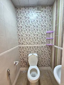 Kirayə verilir 3 otaqlı mənzil 160 m²