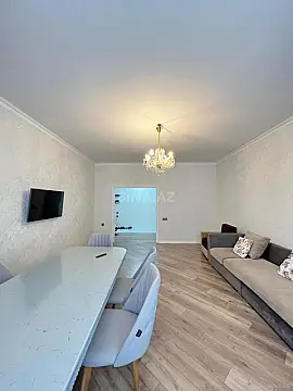Satılır 3 otaqlı mənzil 115 m²