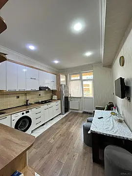Satılır 3 otaqlı mənzil 115 m²