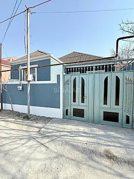 Satılır 4 otaqlı həyət evi 90 m² — Xırdalan 4 otaq 90.00 m²