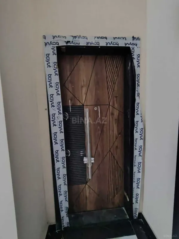 Satılır 2 otaqlı mənzil 95 m²