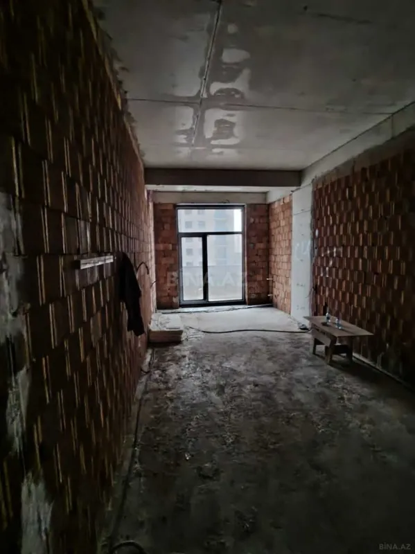 Satılır 2 otaqlı mənzil 95 m²