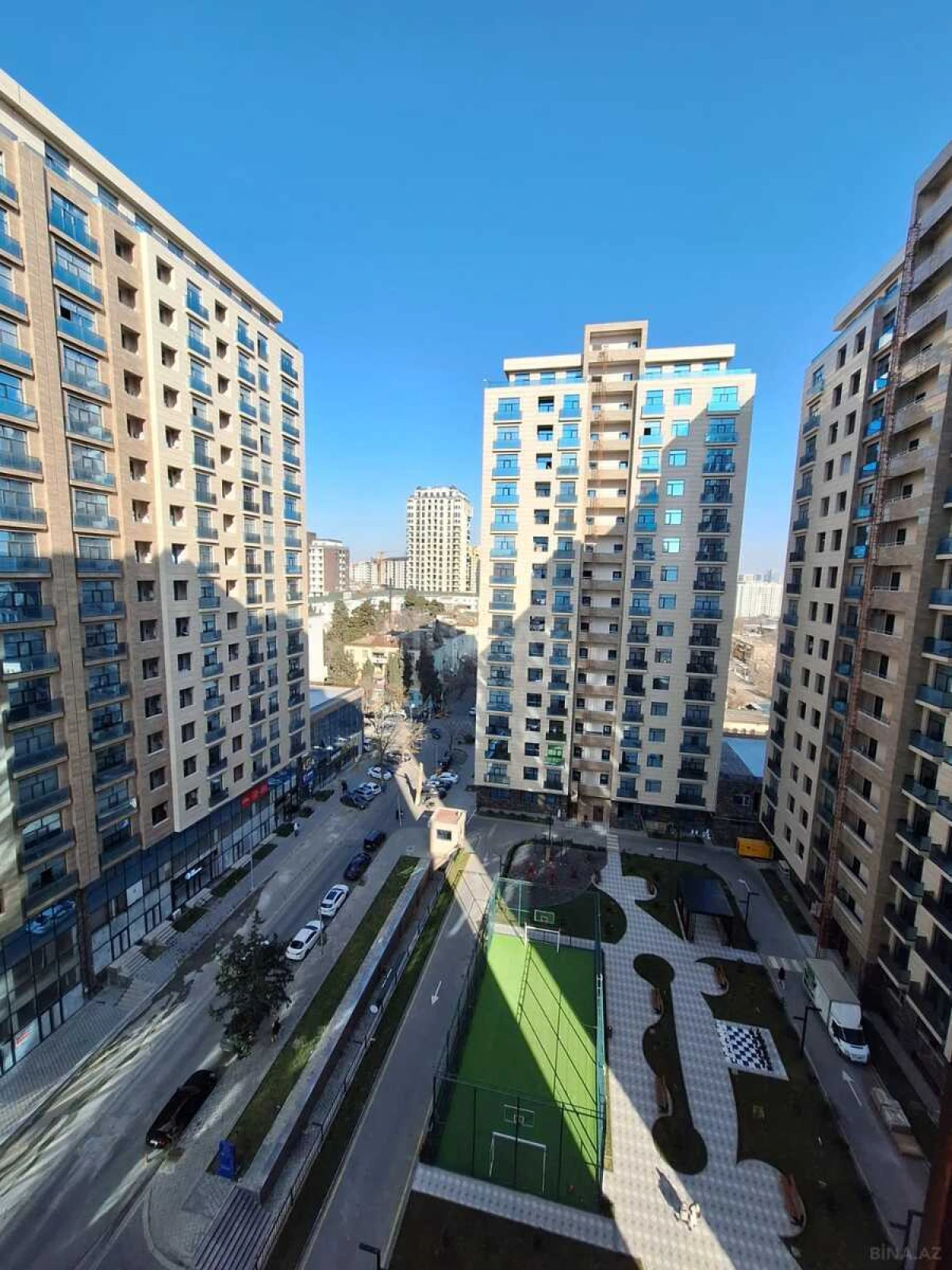 Satılır 2 otaqlı mənzil 70 m²