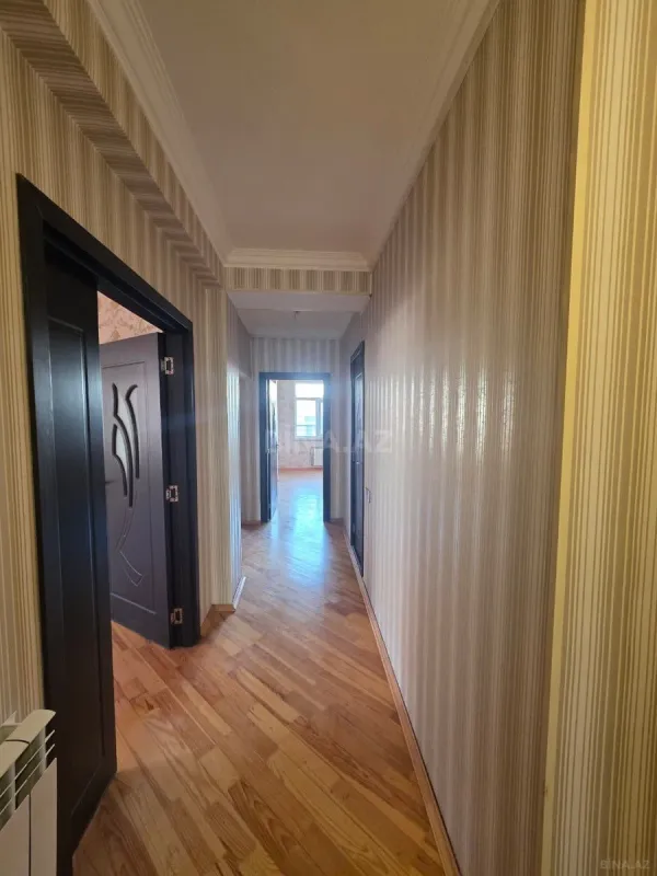 Satılır 3 otaqlı mənzil 110 m²