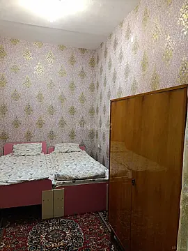 Kirayə verilir 2 otaqlı mənzil 50 m²