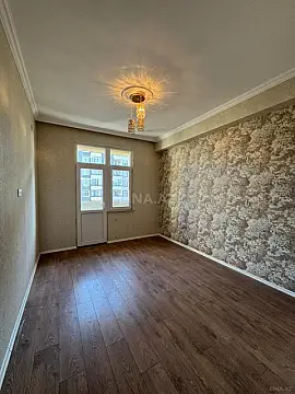 Satılır 3 otaqlı mənzil 105 m²