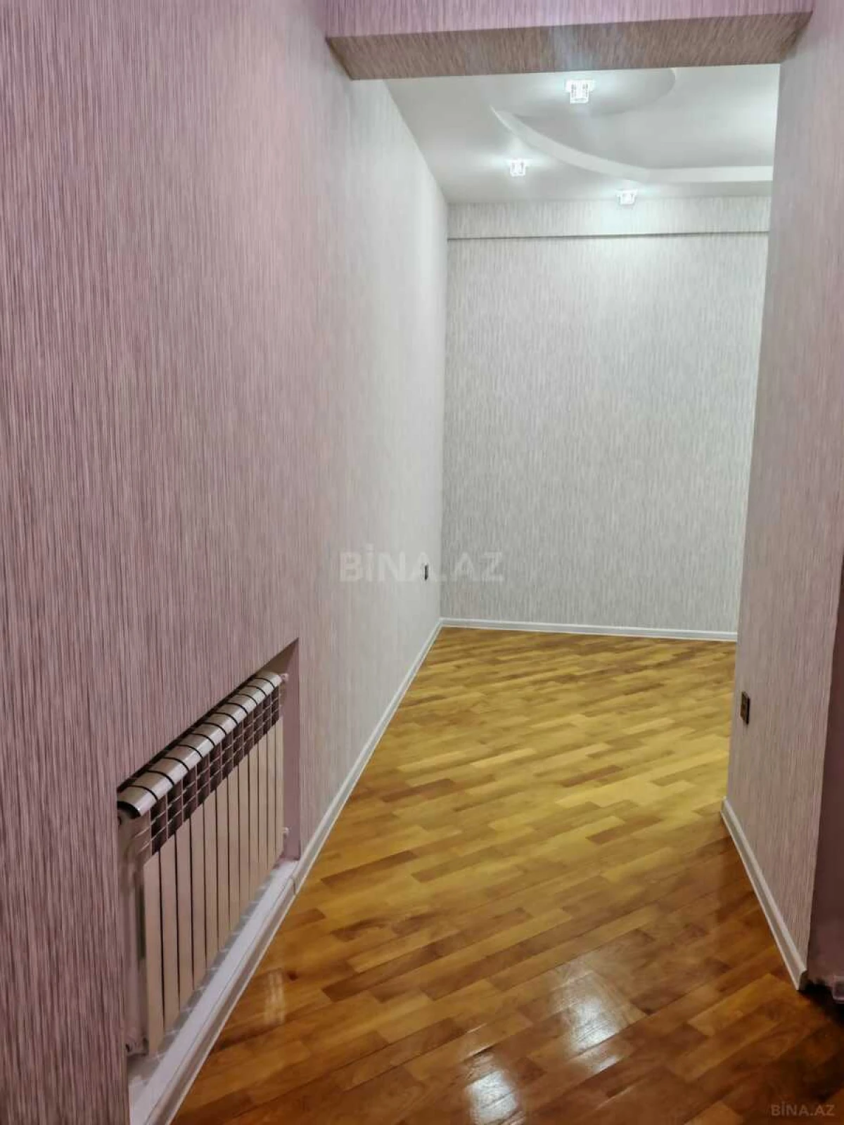 Kirayə verilir 3 otaqlı mənzil 156 m²