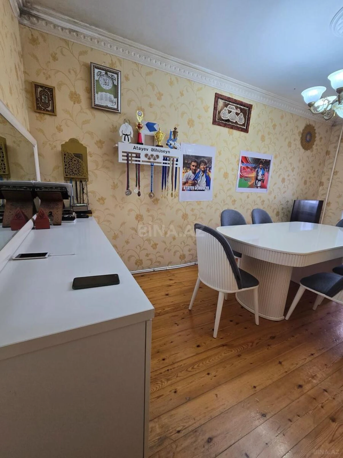 Satılır 3 otaqlı mənzil 64 m²