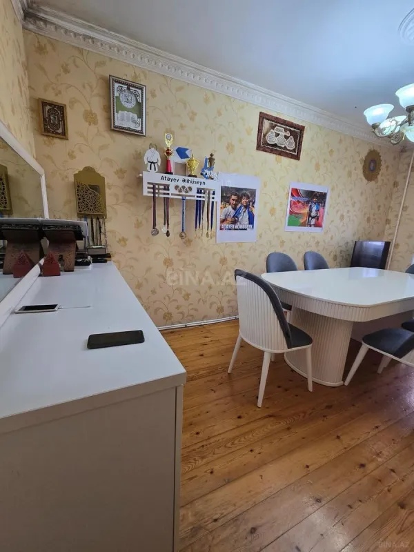 Satılır 3 otaqlı mənzil 64 m²