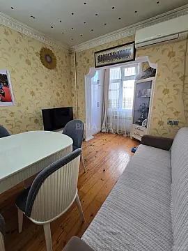 Satılır 3 otaqlı mənzil 64 m²