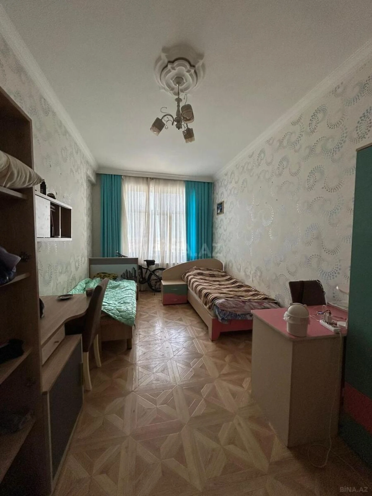Satılır 3 otaqlı mənzil 120 m²
