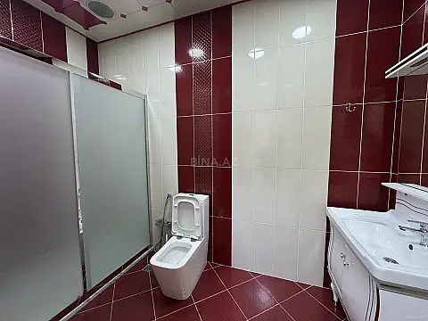 Kirayə verilir 2 otaqlı mənzil 85 m²