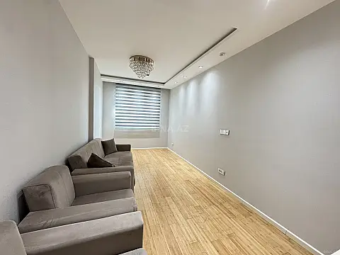 Kirayə verilir 2 otaqlı mənzil 85 m²