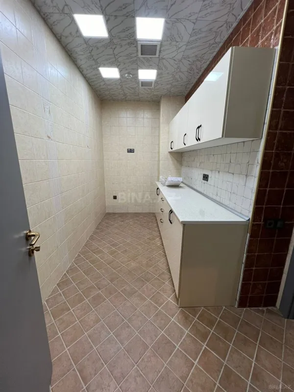 Kirayə verilir obyekt 120 m²