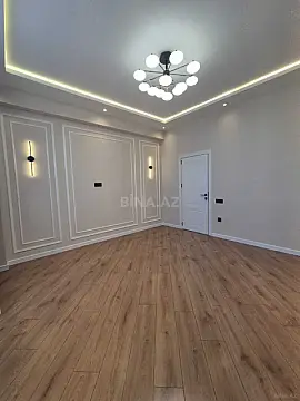 Satılır 3 otaqlı mənzil 135 m²