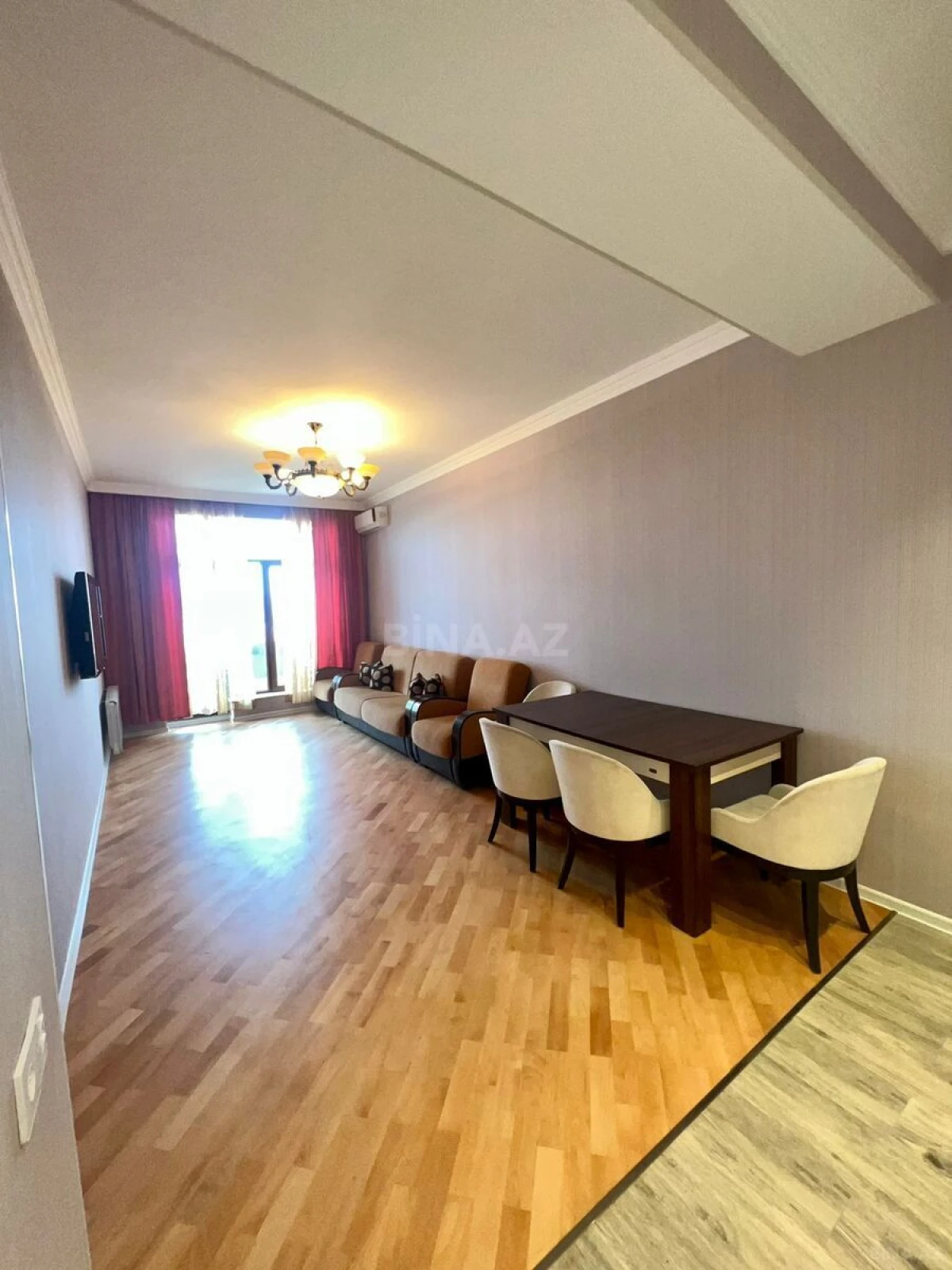 Kirayə verilir 3 otaqlı mənzil 1000 m²