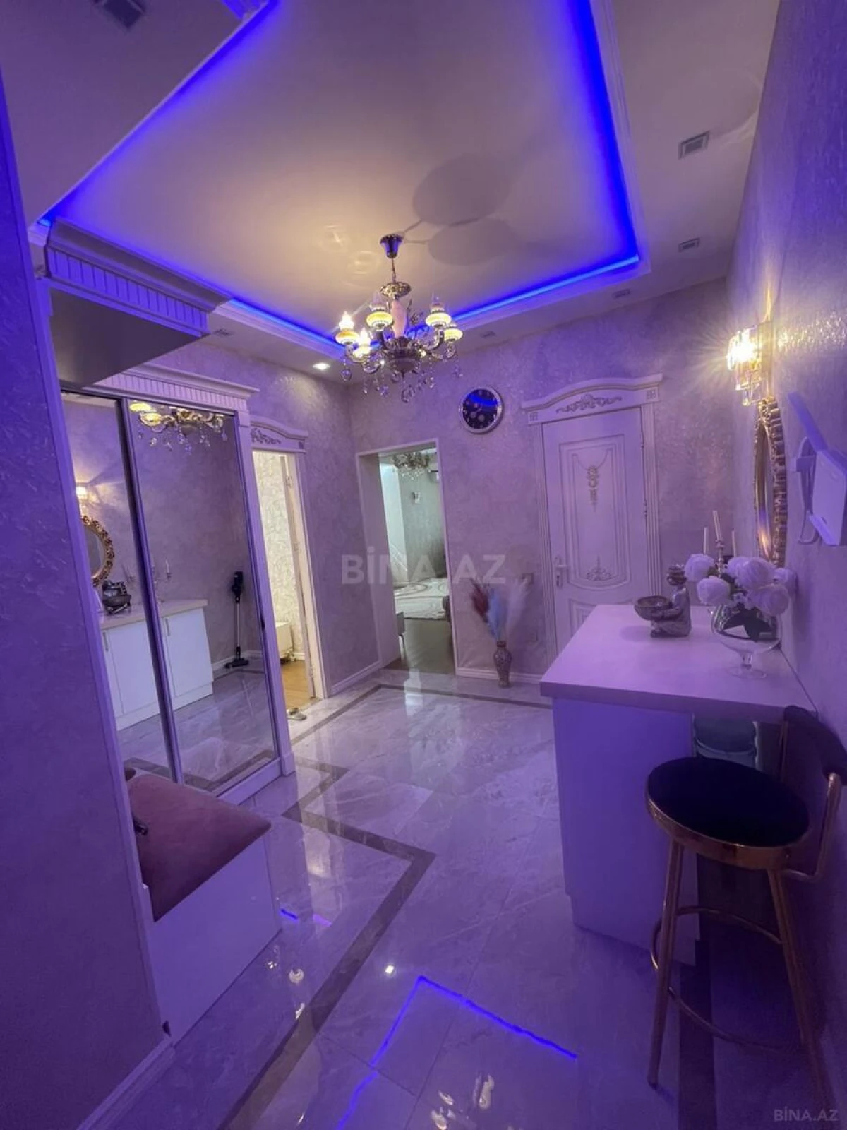 Satılır 3 otaqlı mənzil 90 m²