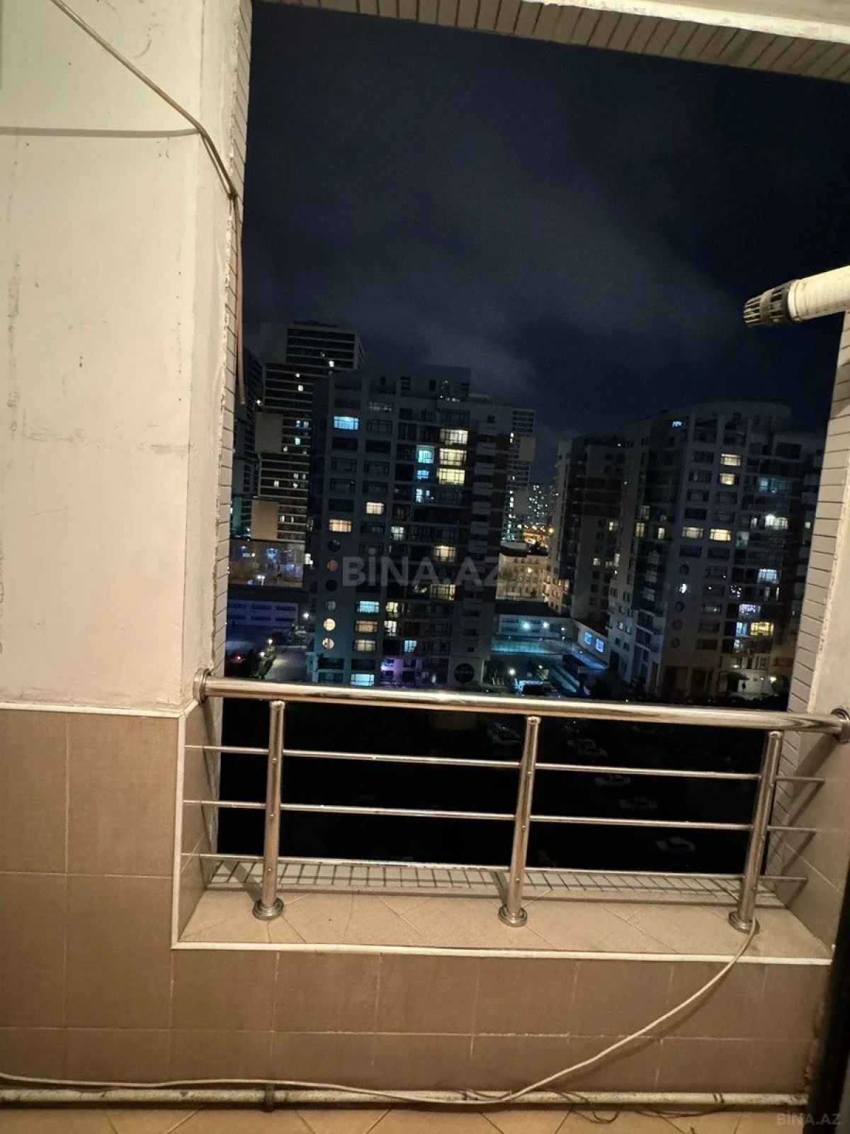 Kirayə verilir 2 otaqlı mənzil 50 m²