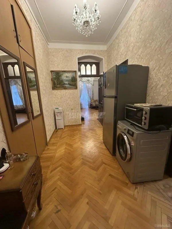 Kirayə verilir 3 otaqlı mənzil 85 m²