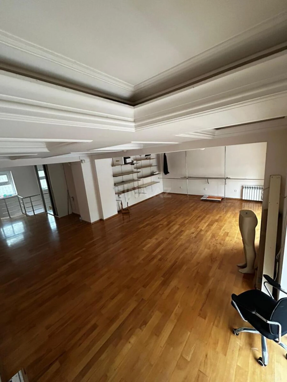 Kirayə verilir obyekt 120 m²