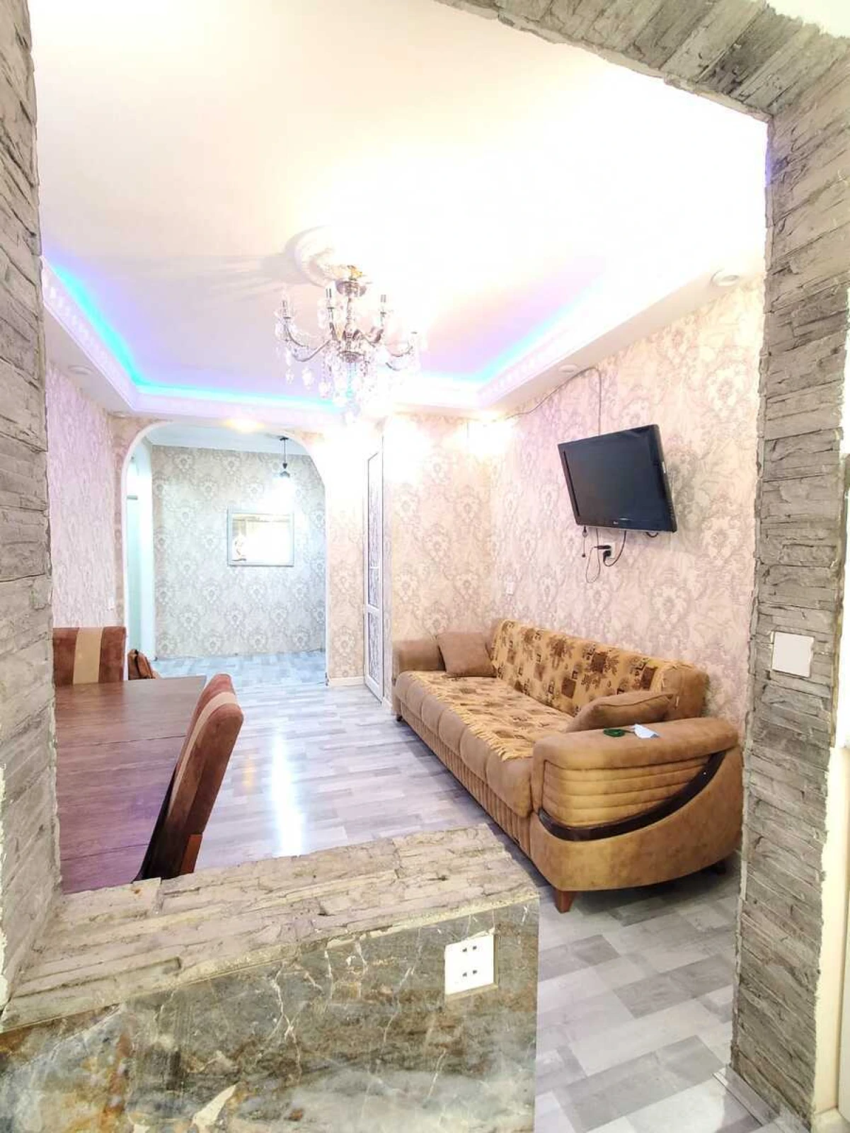 Satılır 3 otaqlı mənzil 70 m²