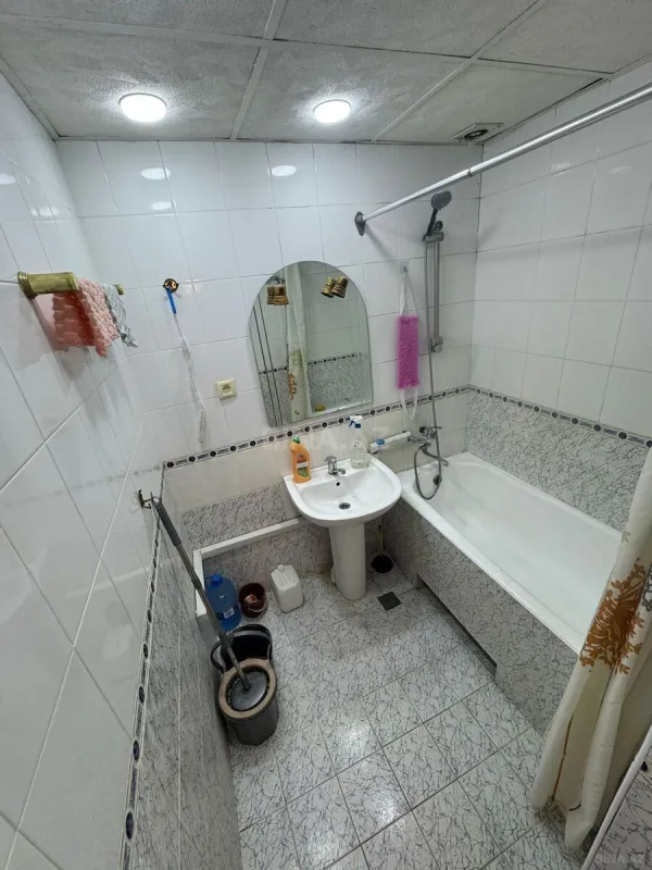 Kirayə verilir 3 otaqlı mənzil 80 m²