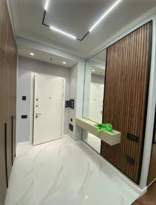 Kirayə verilir 2 otaqlı mənzil 65 m²