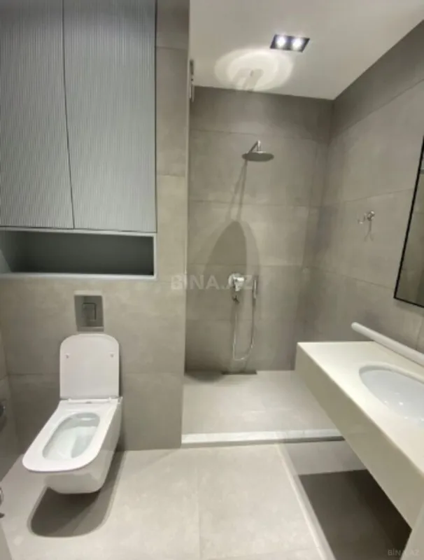 Kirayə verilir 2 otaqlı mənzil 65 m²