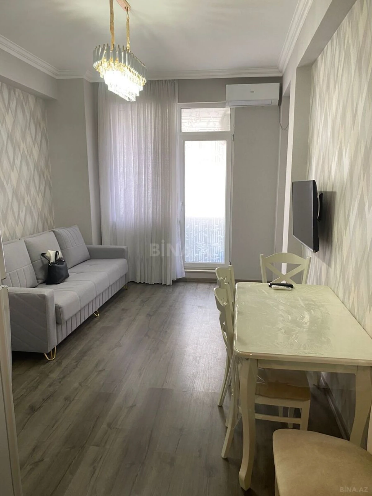 Kirayə verilir 1 otaqlı mənzil 35 m²