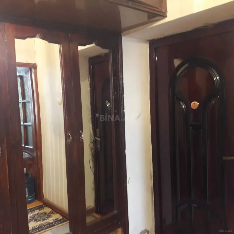 Satılır 2 otaqlı mənzil 45 m²