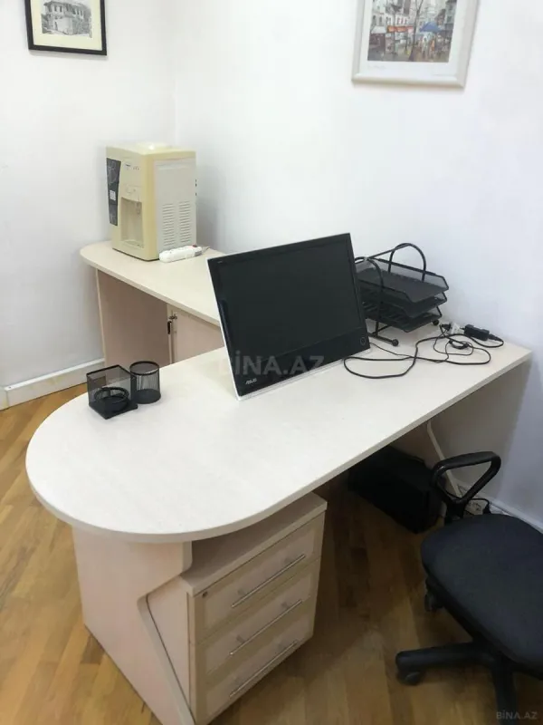 Kirayə verilir 2 otaqlı ofis 50 m²