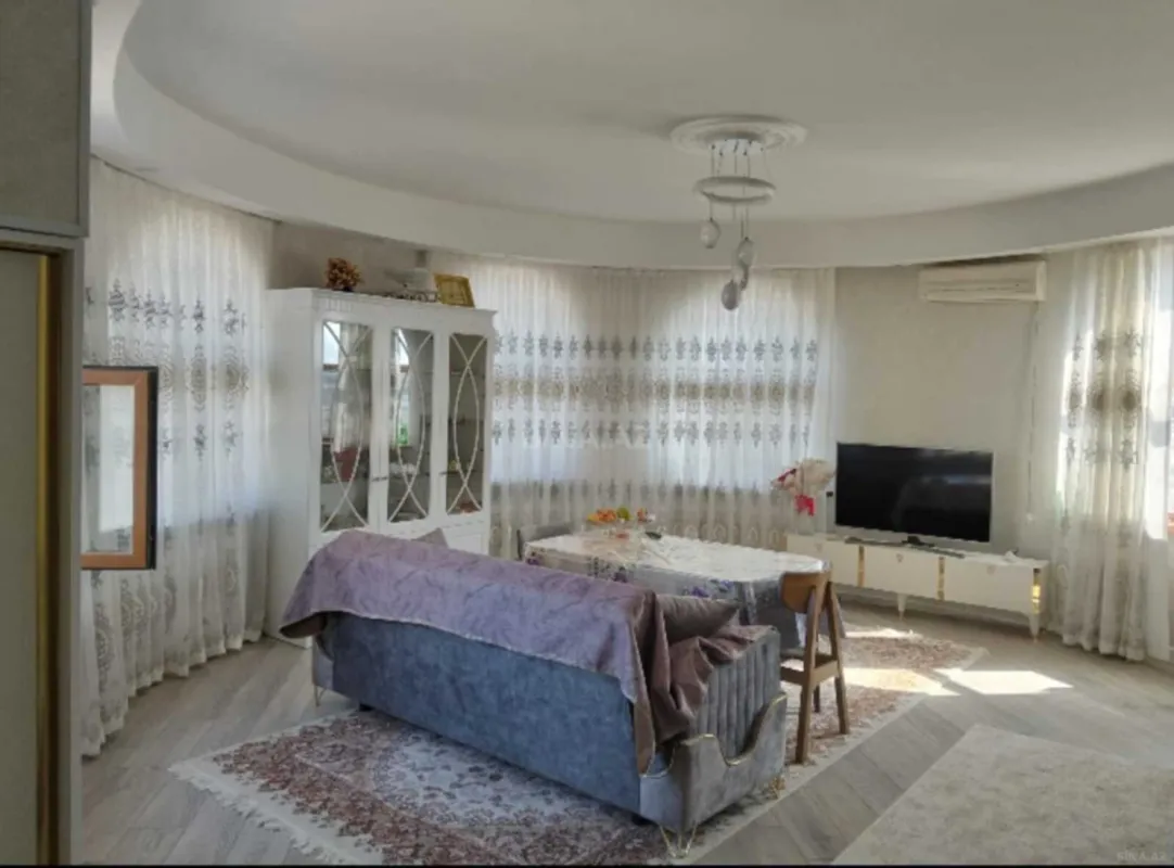 Satılır 3 otaqlı mənzil 77 m²
