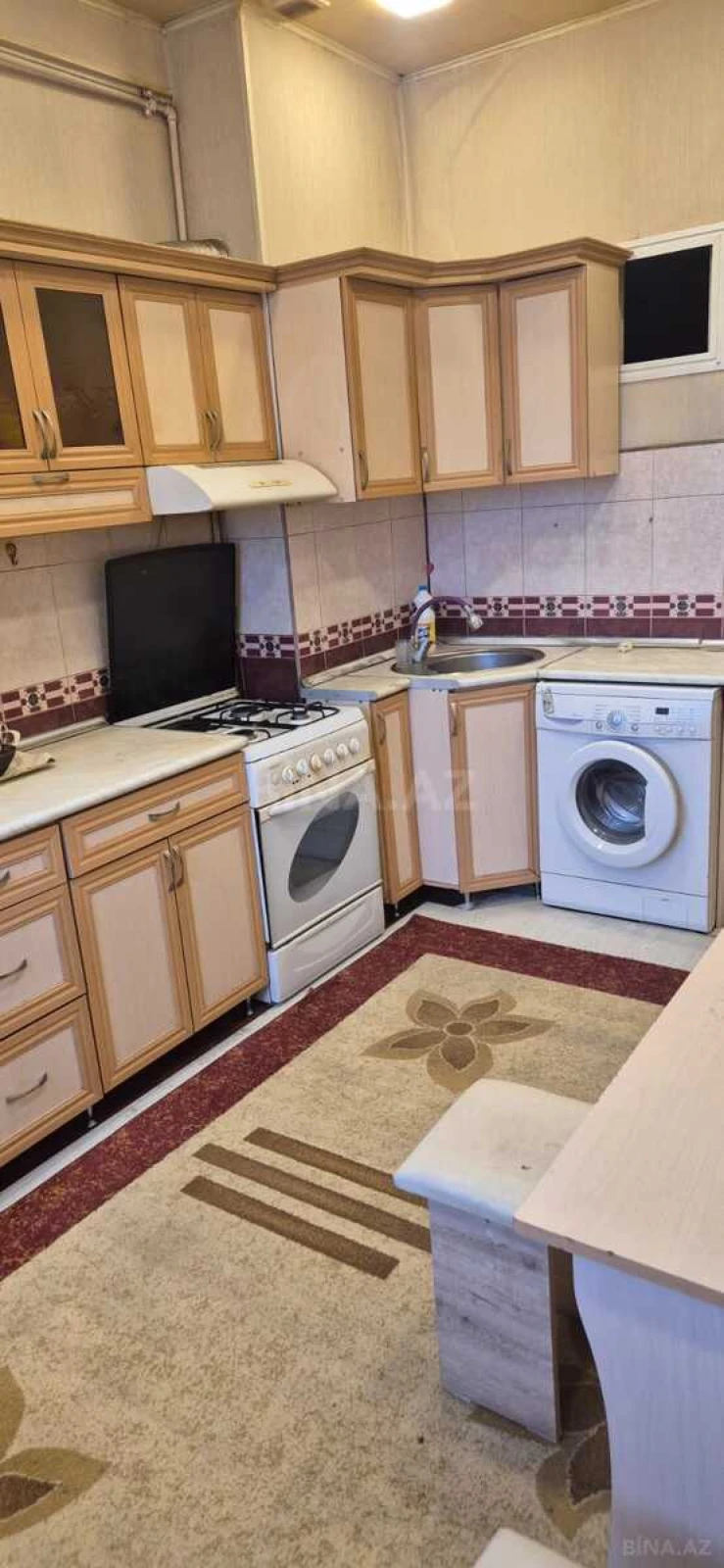 Kirayə verilir 2 otaqlı mənzil 70 m²