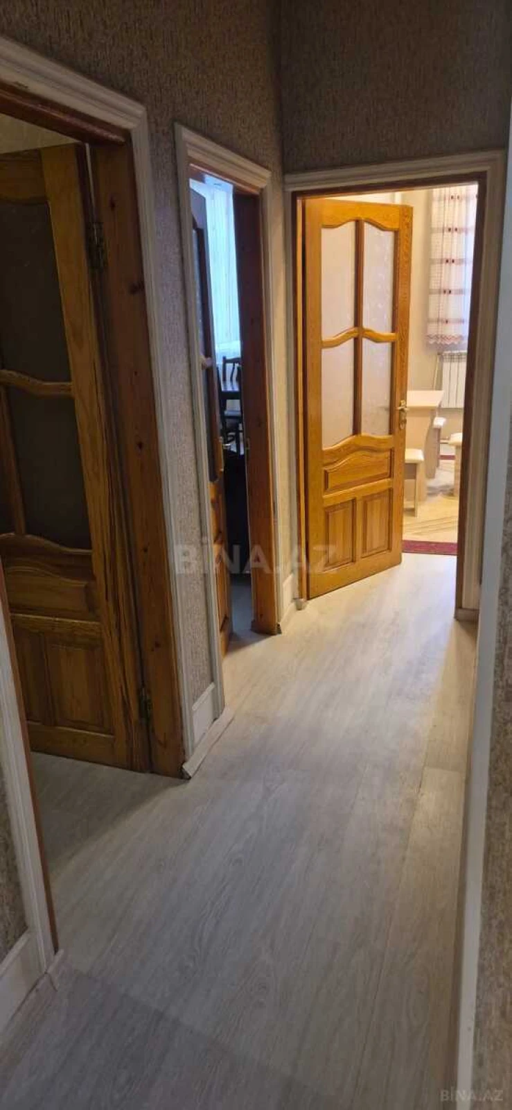 Kirayə verilir 2 otaqlı mənzil 70 m²