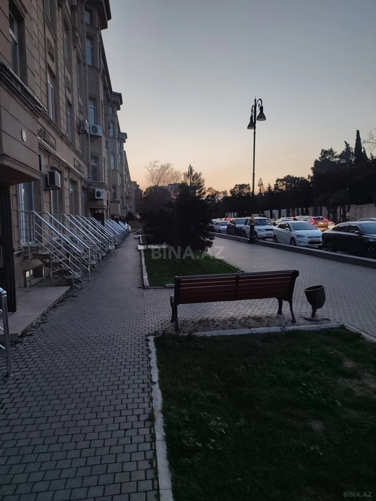 Kirayə verilir 2 otaqlı mənzil 70 m²