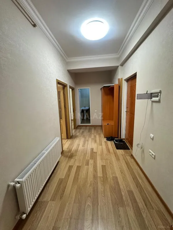 Kirayə verilir 2 otaqlı mənzil 70 m²