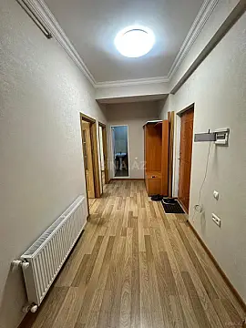 Kirayə verilir 2 otaqlı mənzil 70 m²