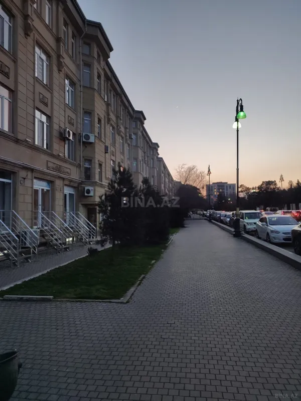 Kirayə verilir 2 otaqlı mənzil 70 m²