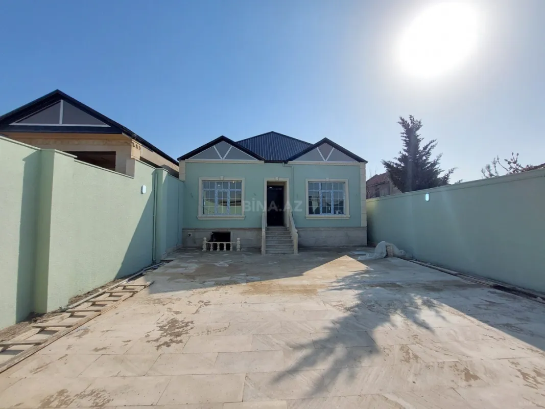 Satılır 4 otaqlı həyət evi 110 m²