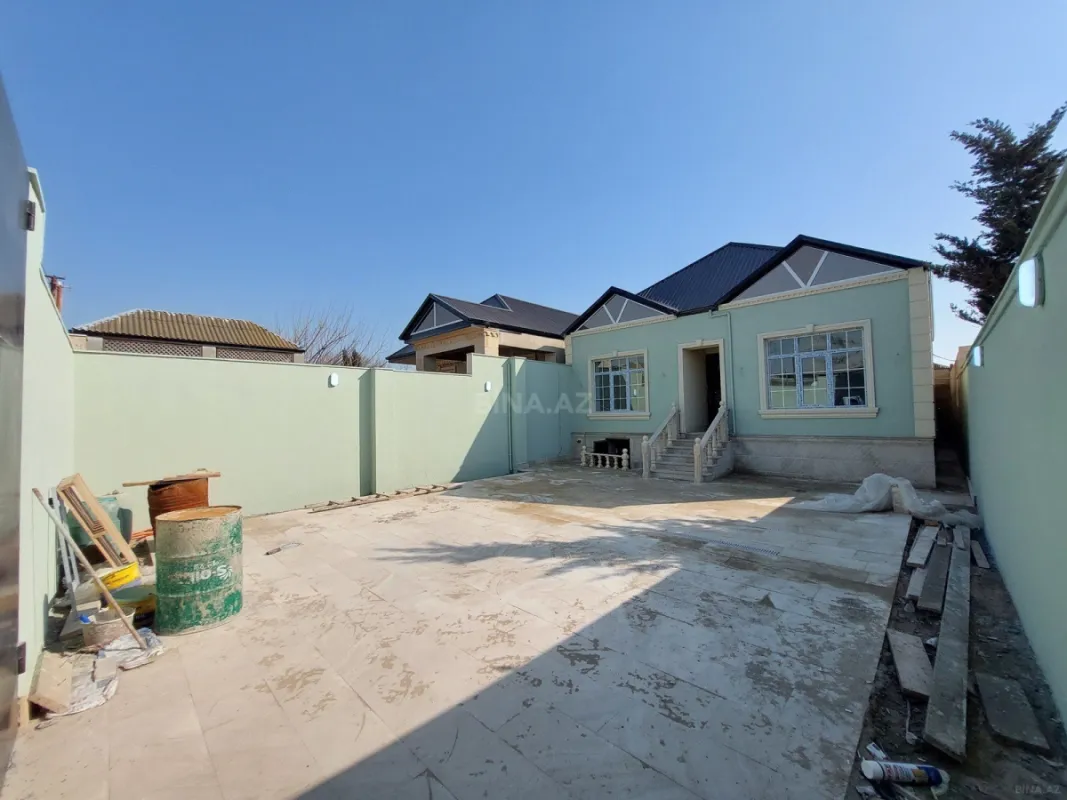 Satılır 4 otaqlı həyət evi 110 m²