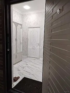 Kirayə verilir 2 otaqlı mənzil 78 m²