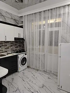 Kirayə verilir 2 otaqlı mənzil 78 m²