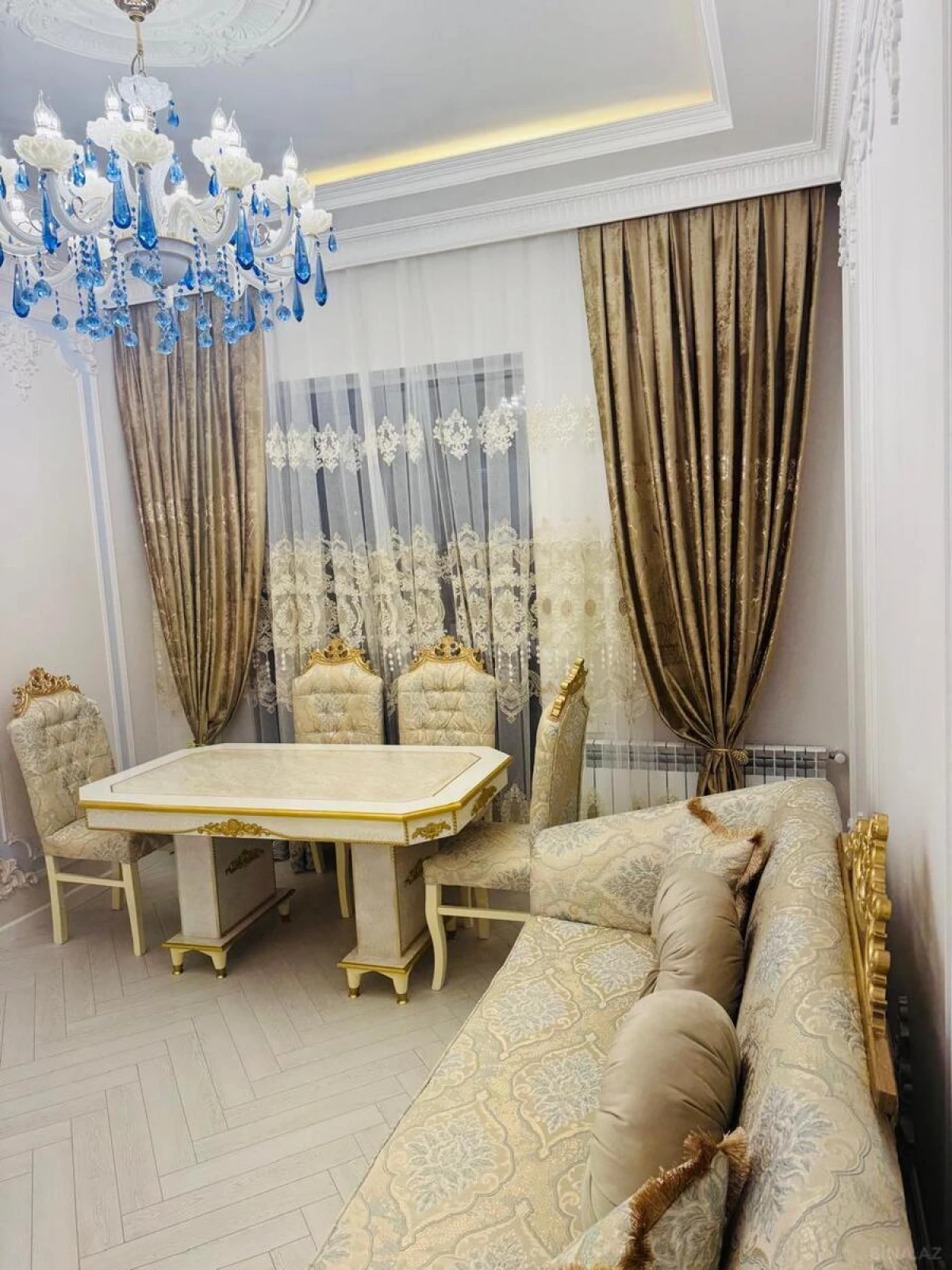 Satılır 2 otaqlı mənzil 65 m²