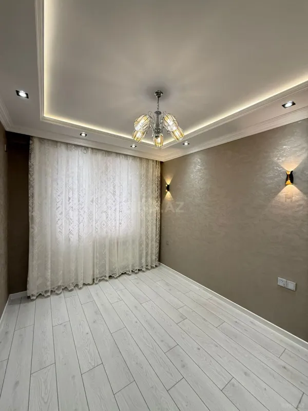 Satılır 3 otaqlı mənzil 120 m²