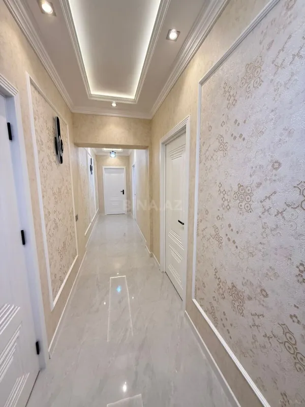 Satılır 3 otaqlı mənzil 120 m²